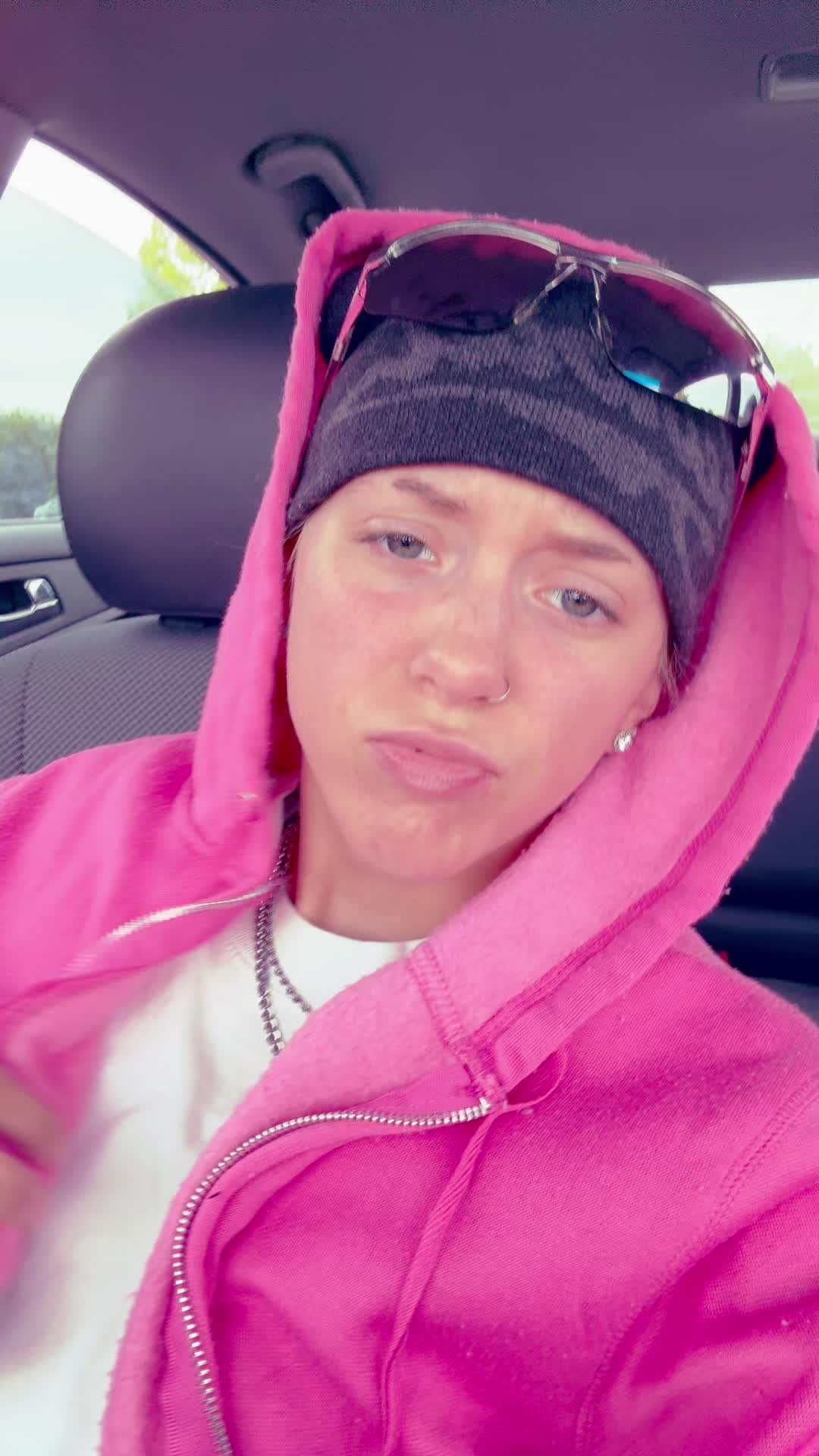 @lesbiwhiteboycarl