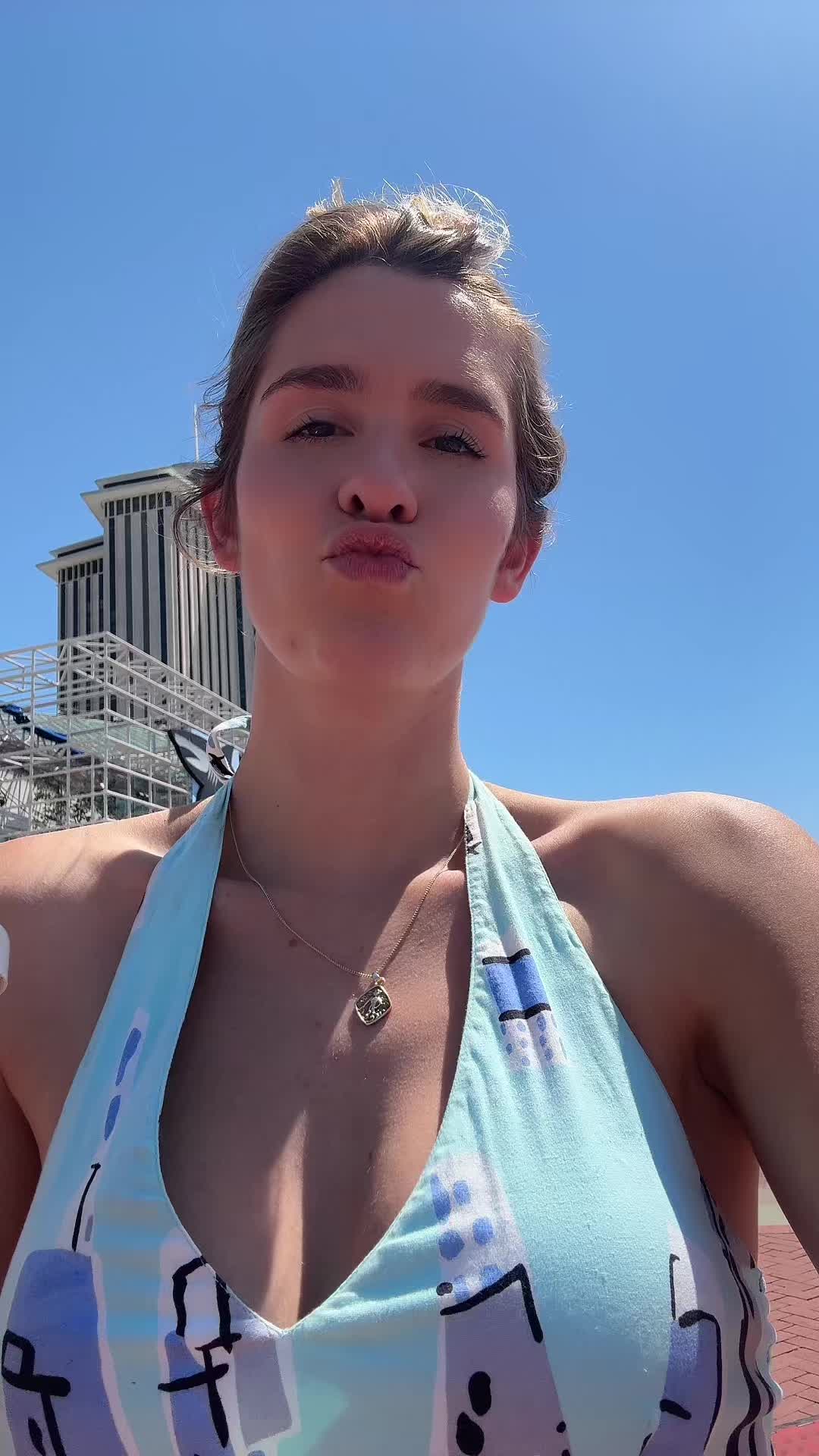 @MegDav