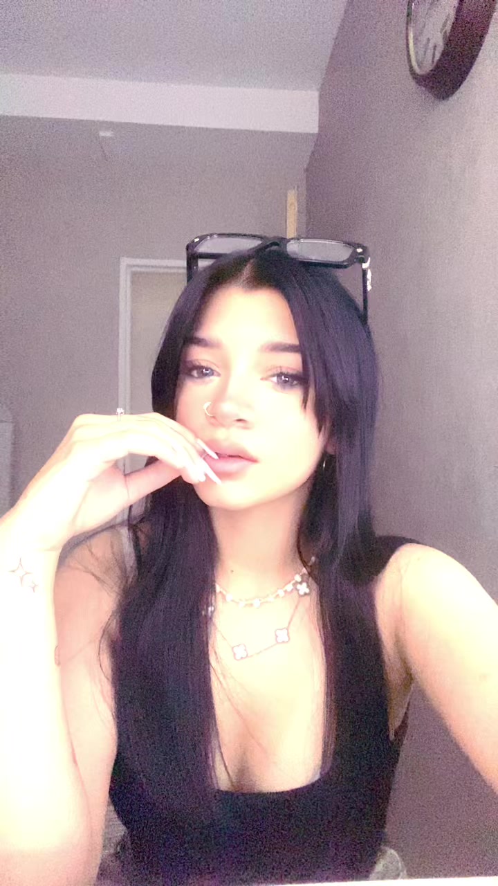 @melika
