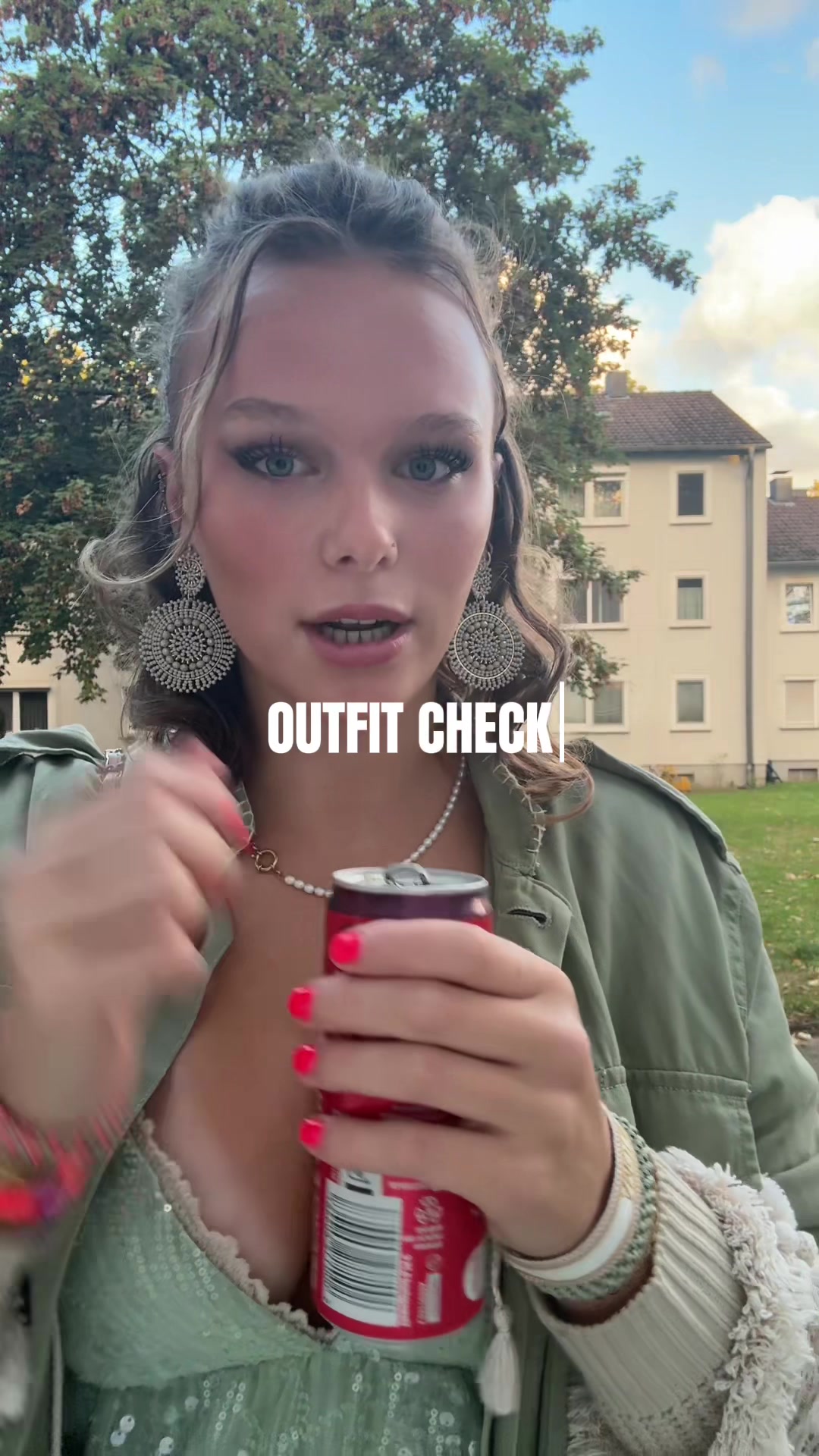@𝐋𝐞𝐧𝐢 🫐🪽🍸