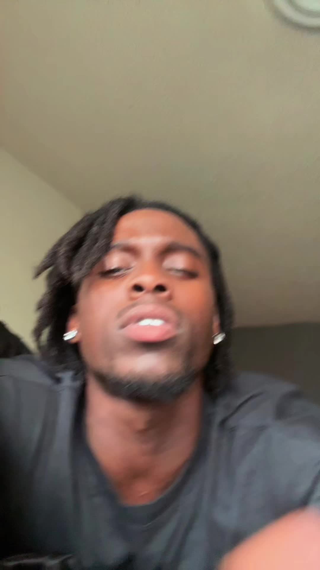 @J5🚶🏽♂️