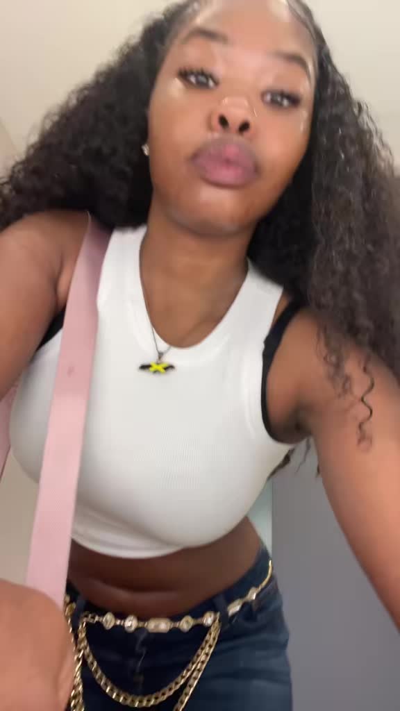 @caristalks