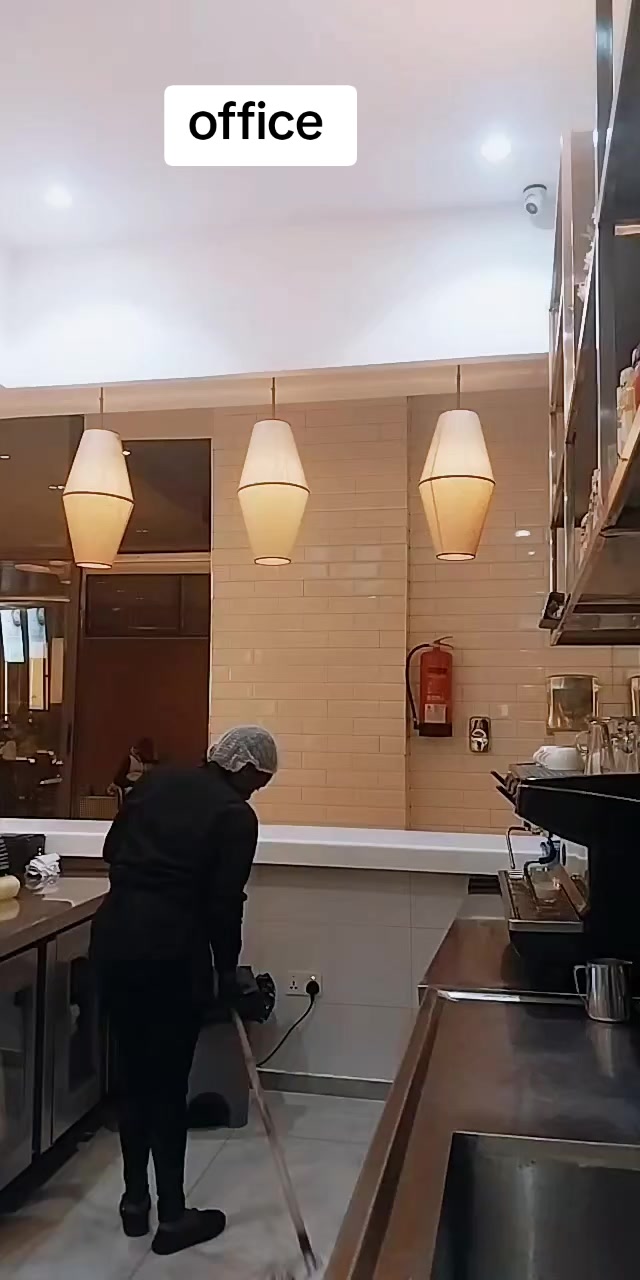 @Hon.Oscar N