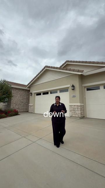 @Akta | Family Realtor®