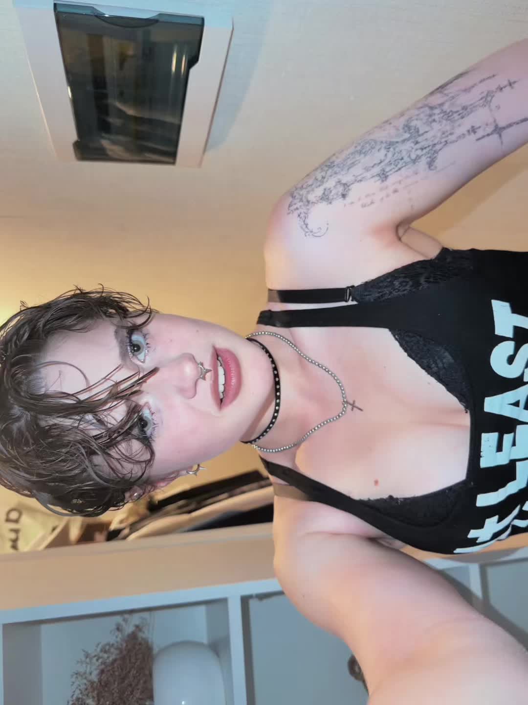 @h3r01nYA