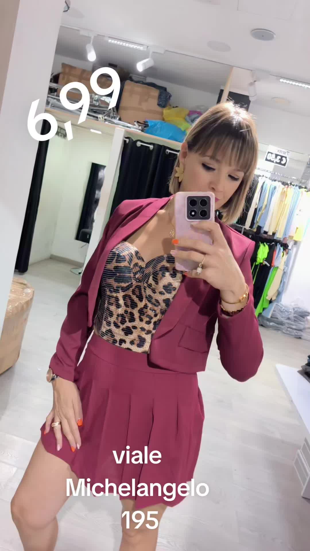 @sevenstorevialemichelangelo195