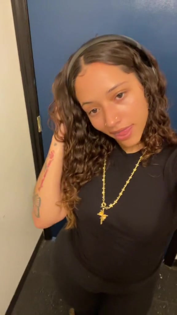 @🦋🤍