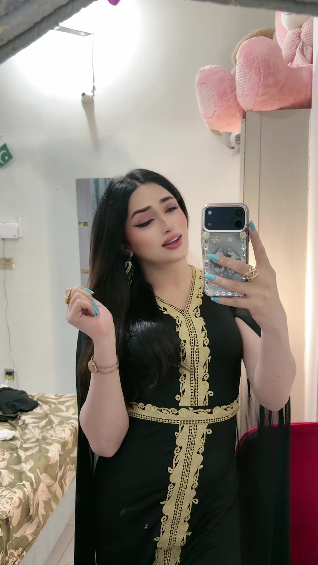 @Shanaya Queen👑🇬🇧