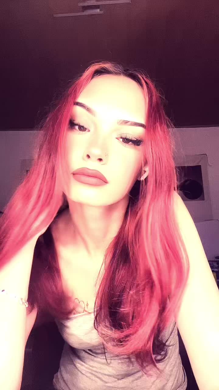 @𝑲𝑰Ⓜ️𝑰 🐉