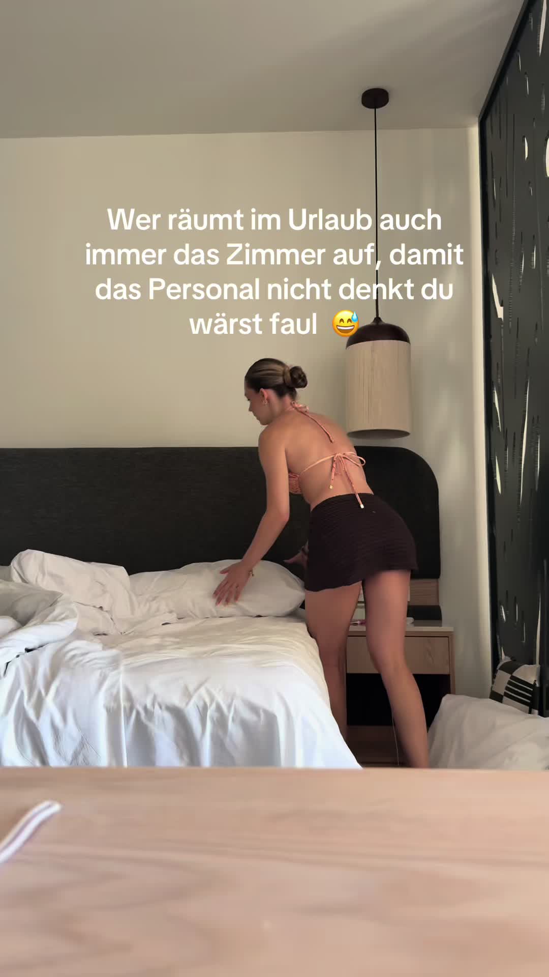 @larasophie___