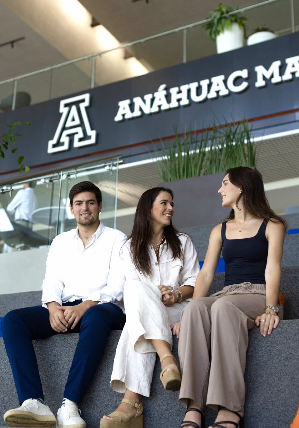 @An&aacute;huac Mayab