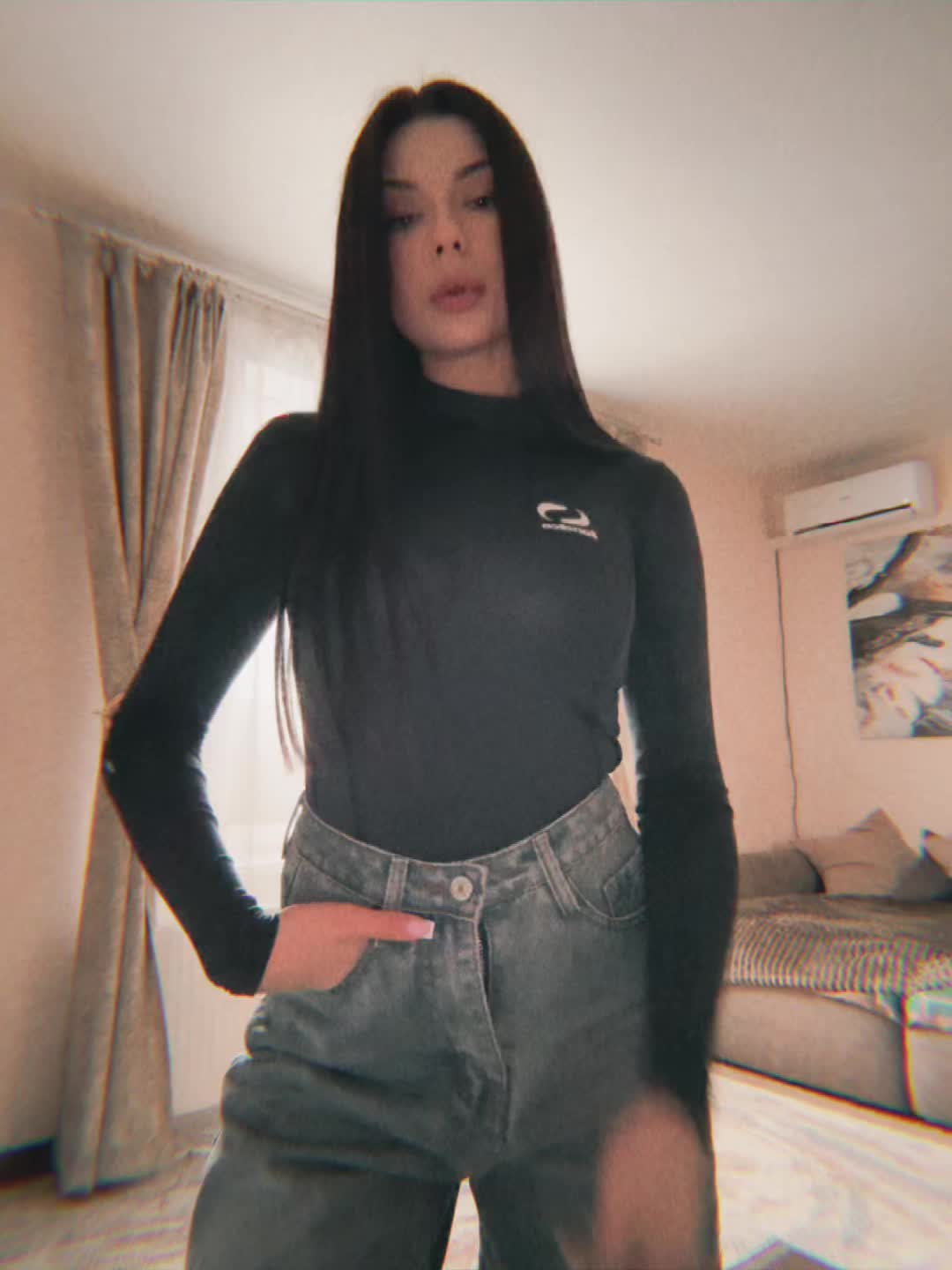@r_0_m_A_n_0_v_A