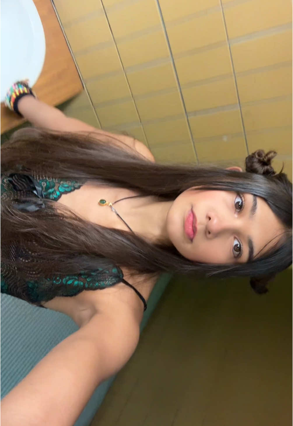 @ithinkurlovely2