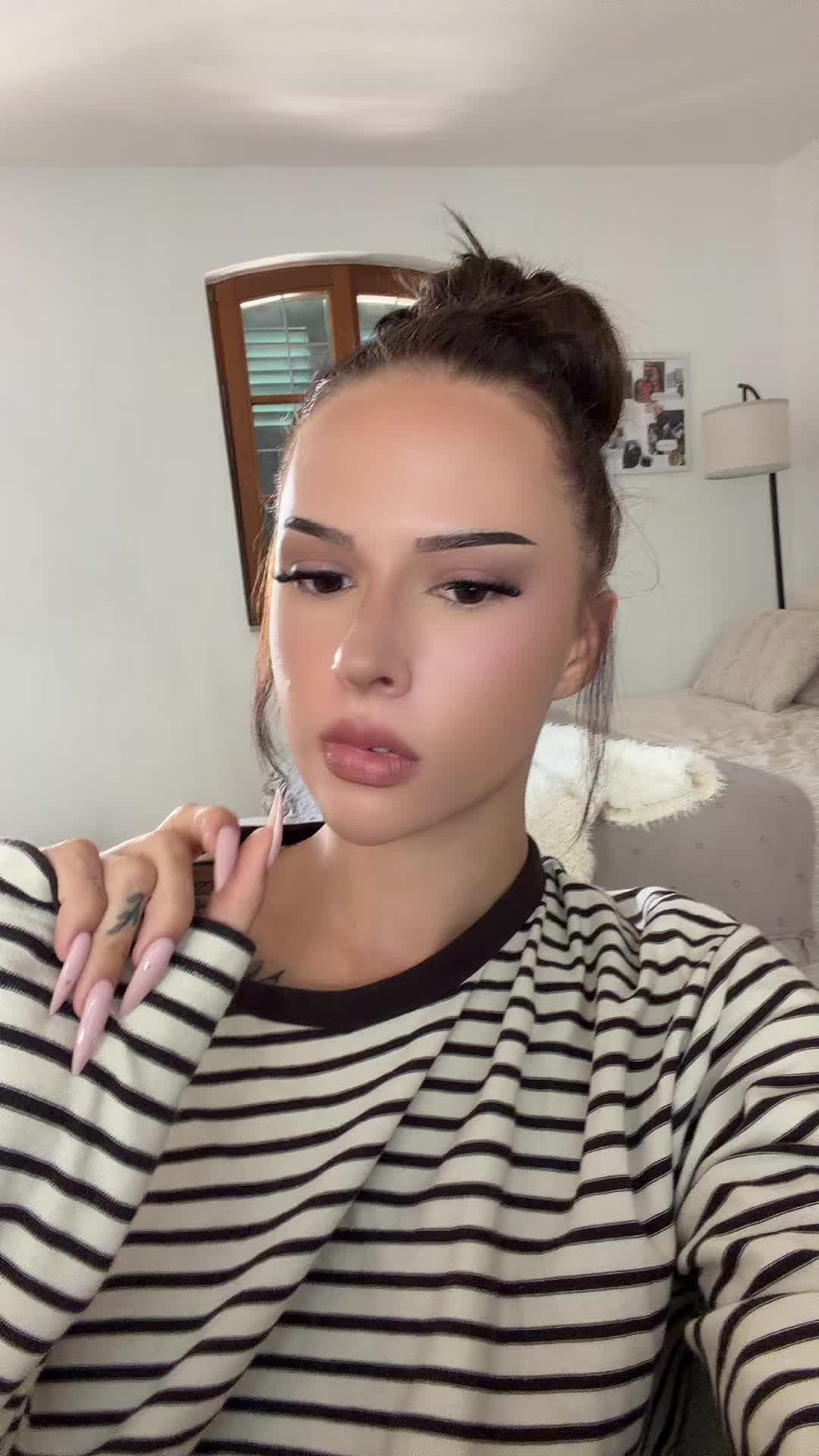 @viktoria🍒