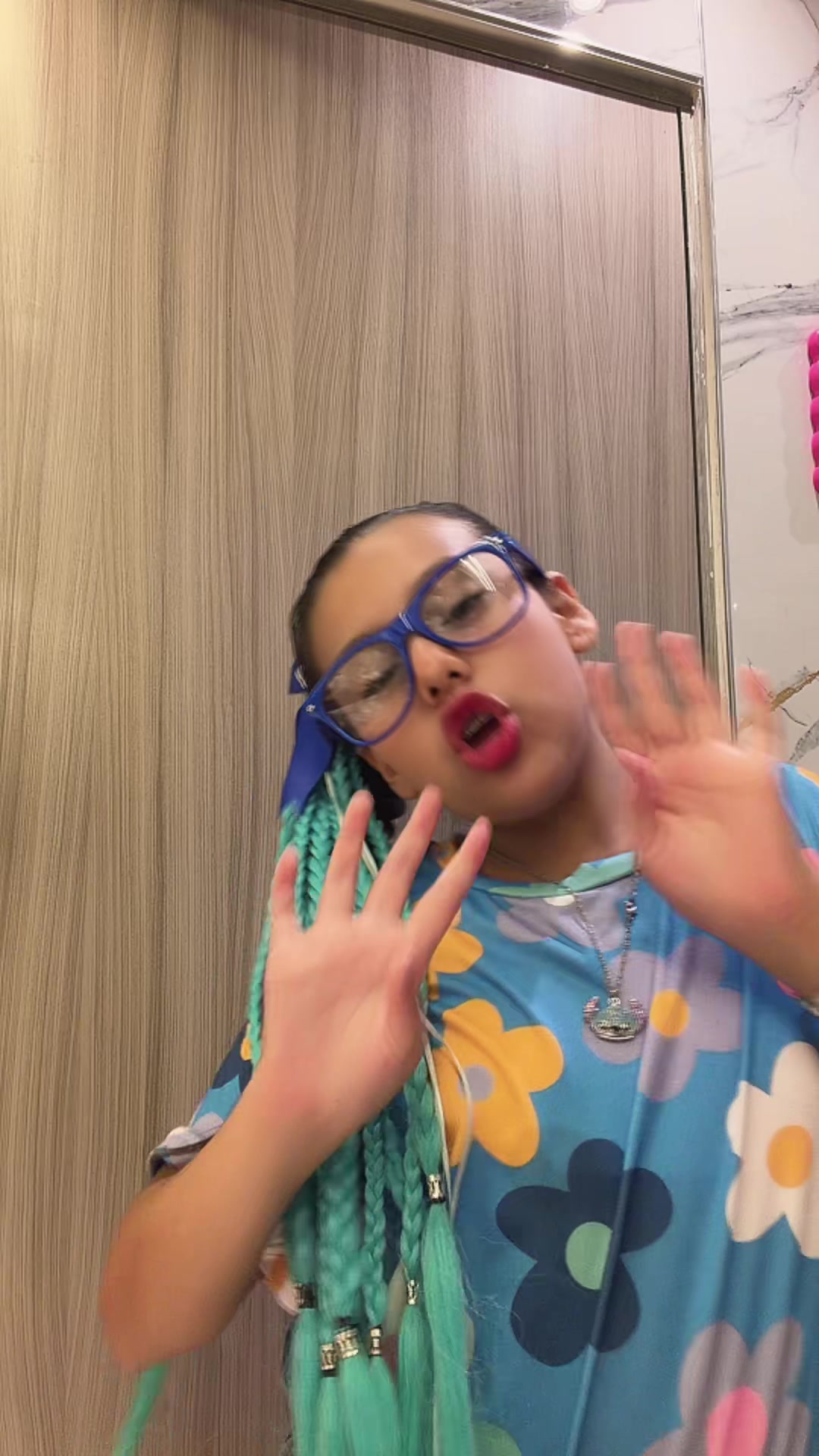 @AZULA