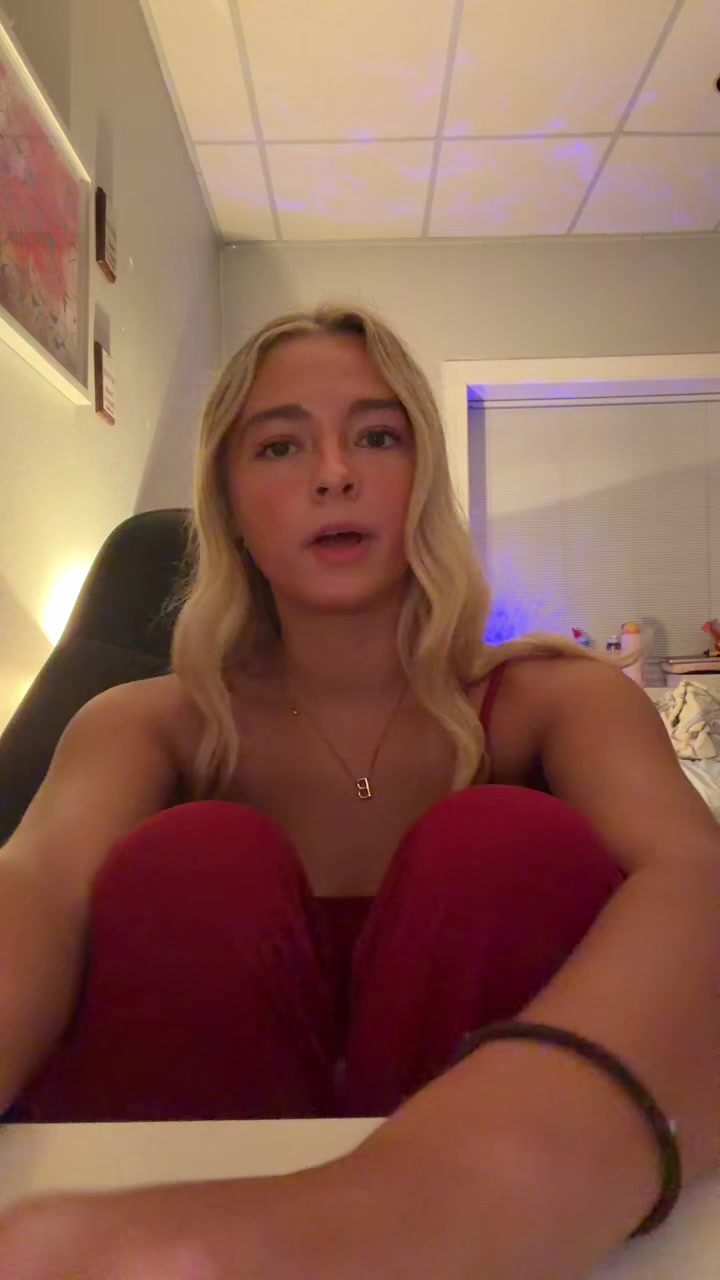 @bella