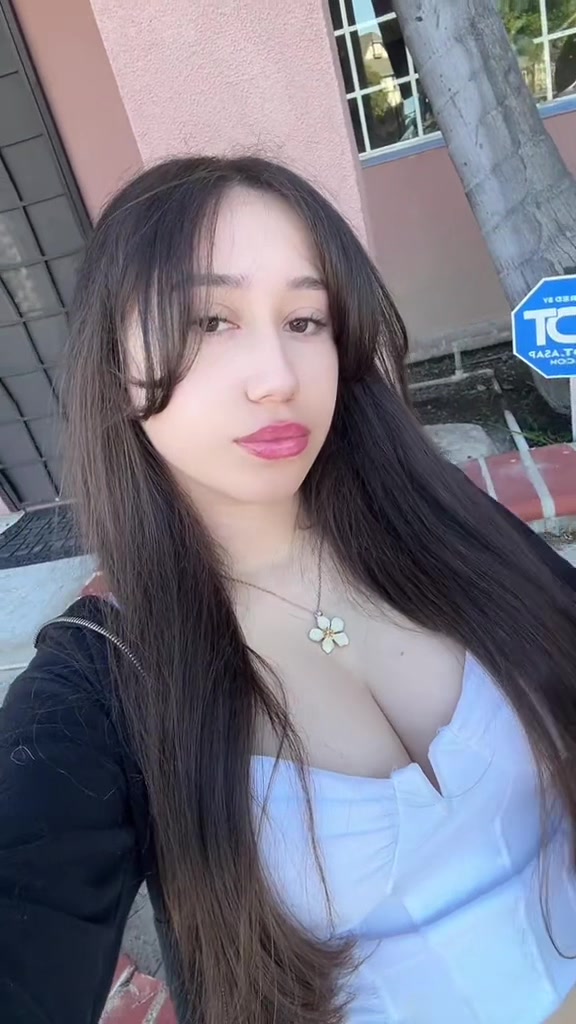 @Alexis