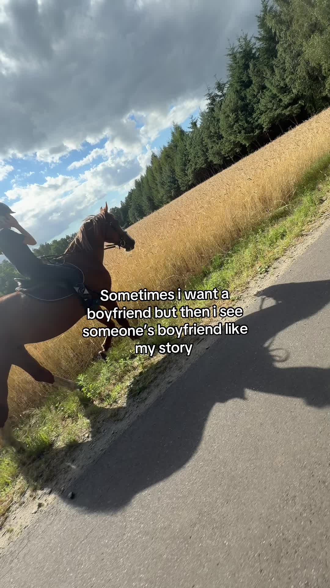 @ꨄ