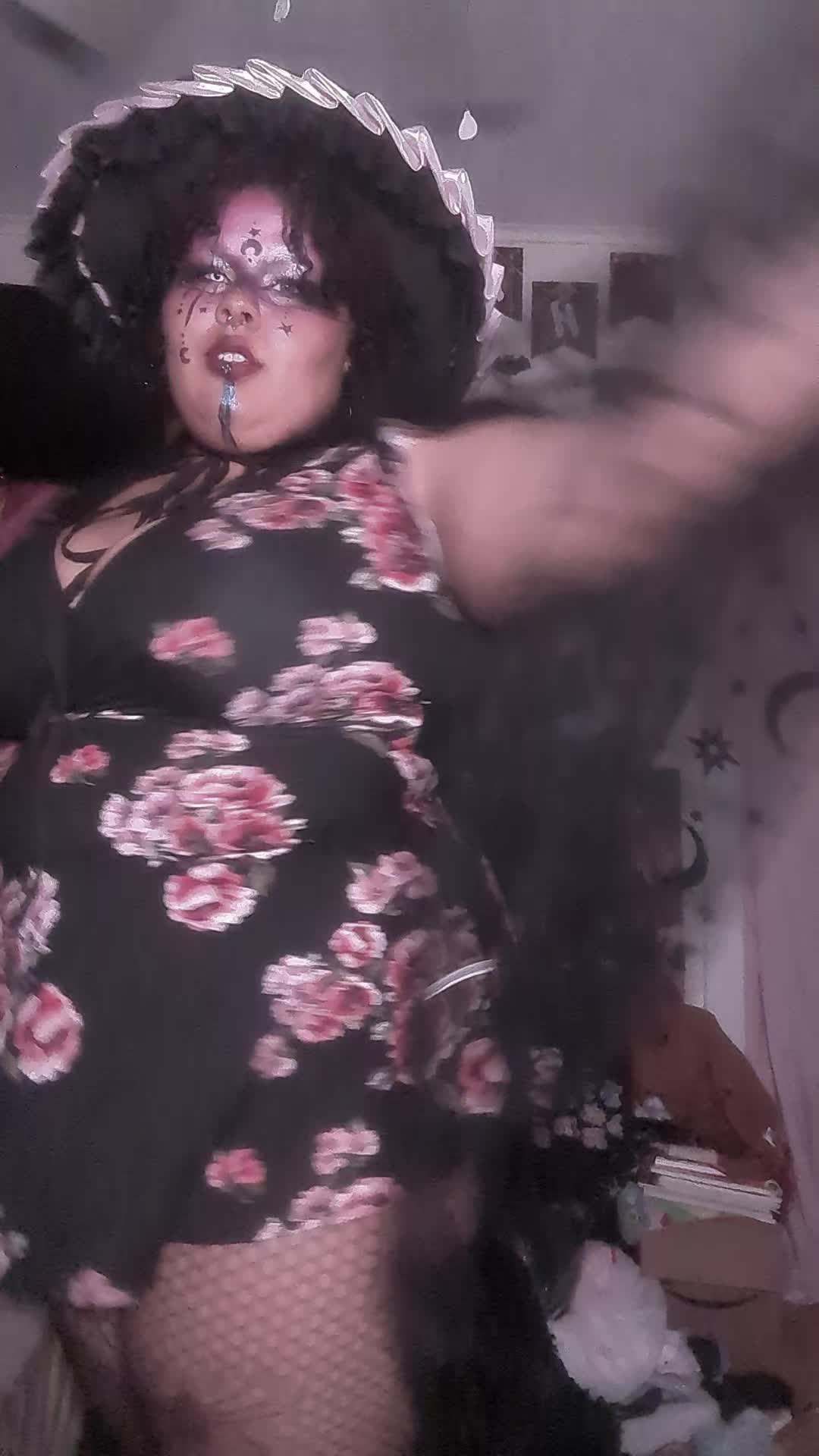 @Lily Scream