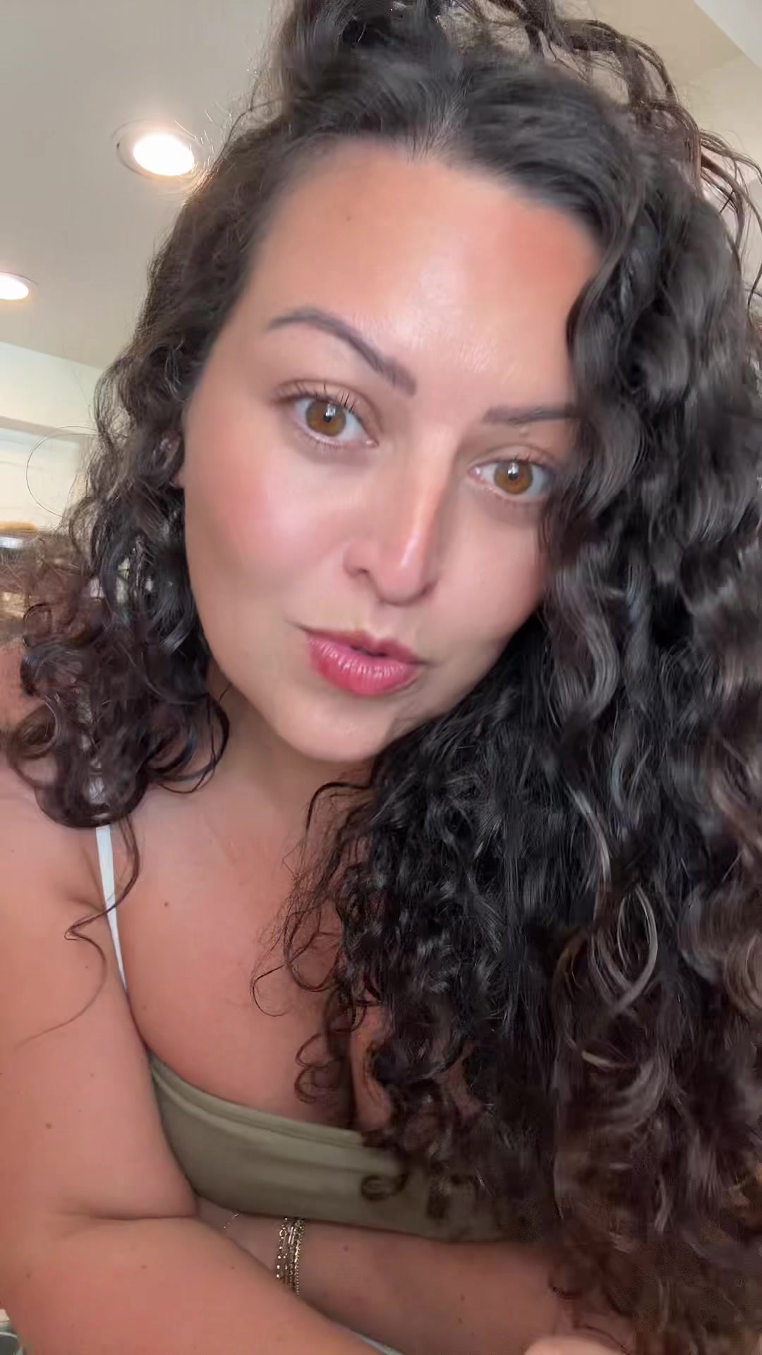 @Adriana