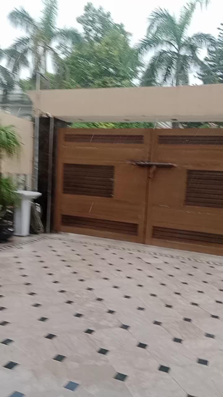 @user97660392473105