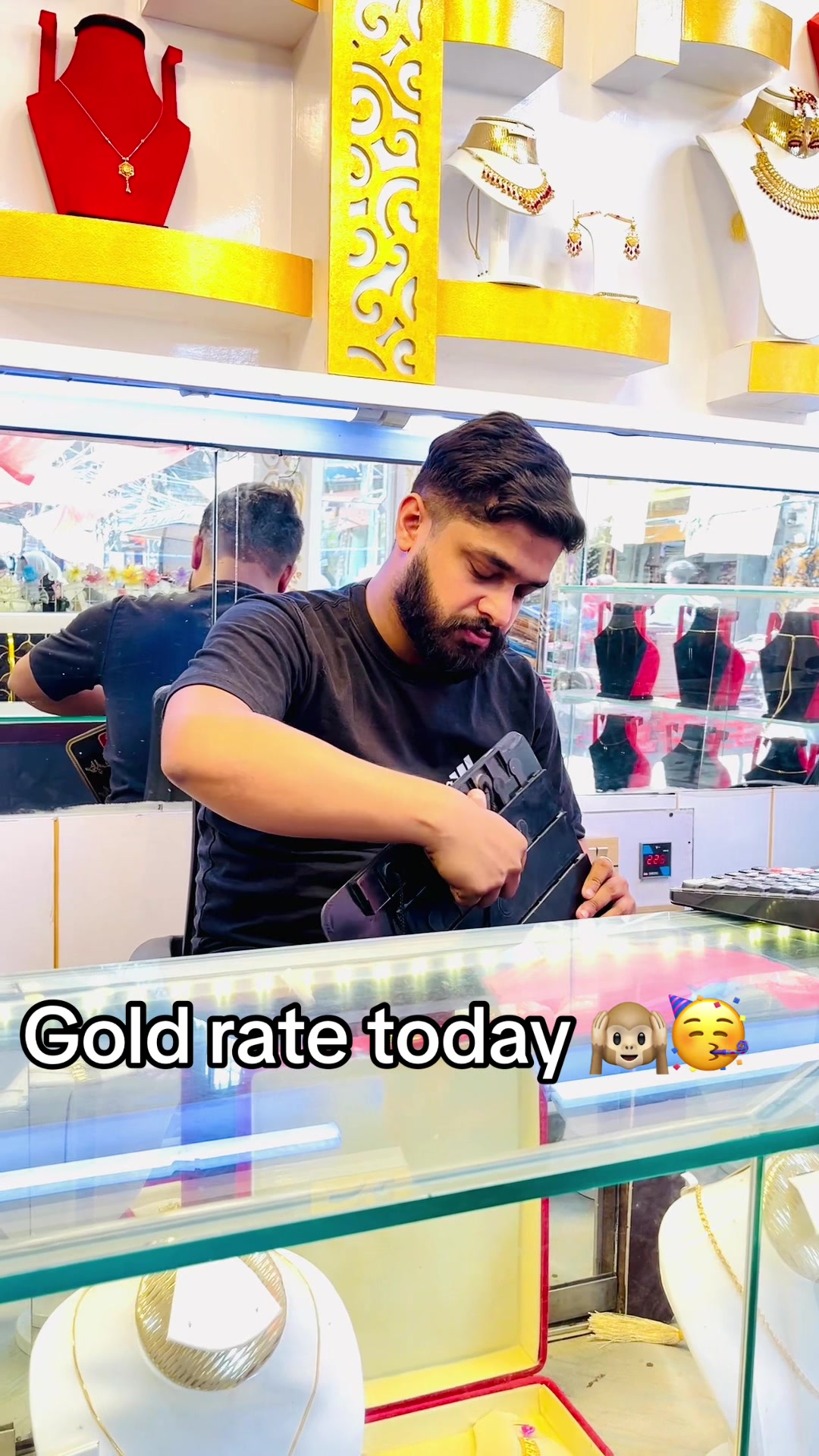 @👑RAJA KABIR👑