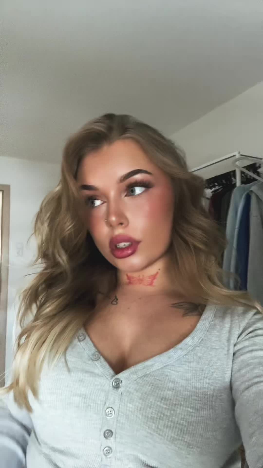 @Vivi
