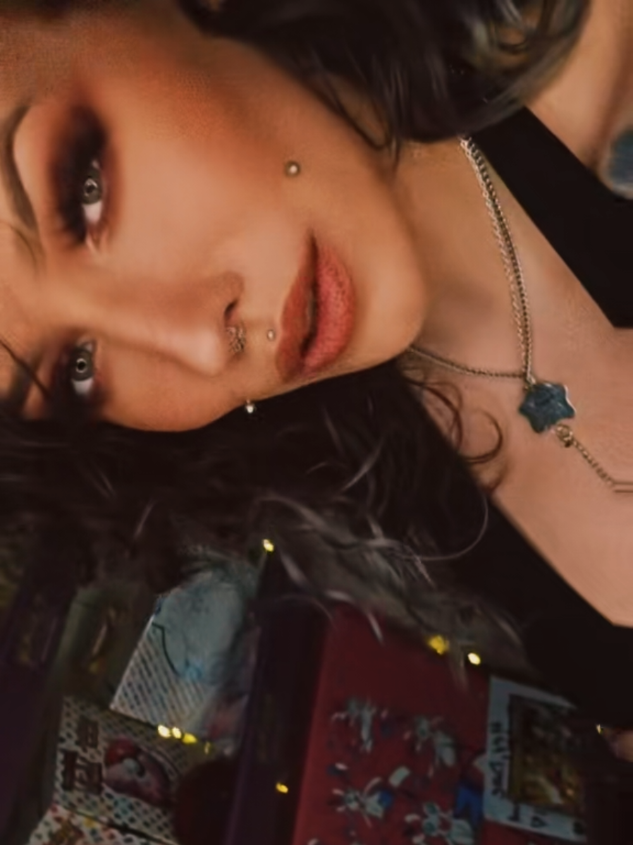 @mewmewmew 😈🩷