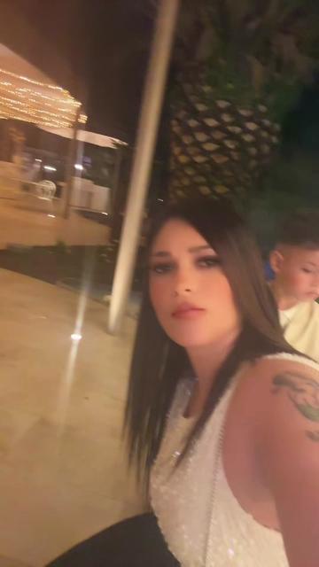 @Rosy G.🤍🦋Ti segue.