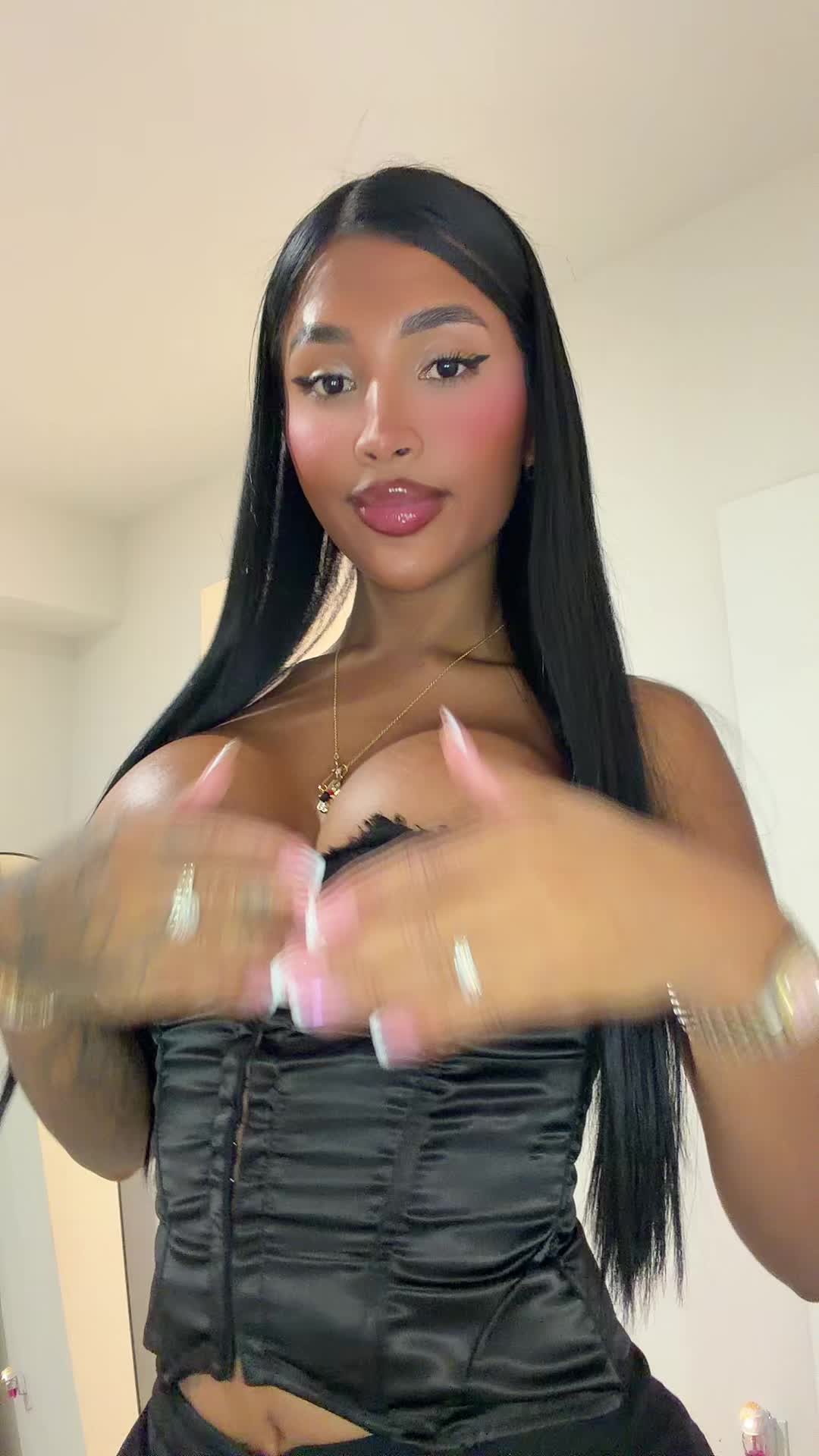 @Eli✨🦂