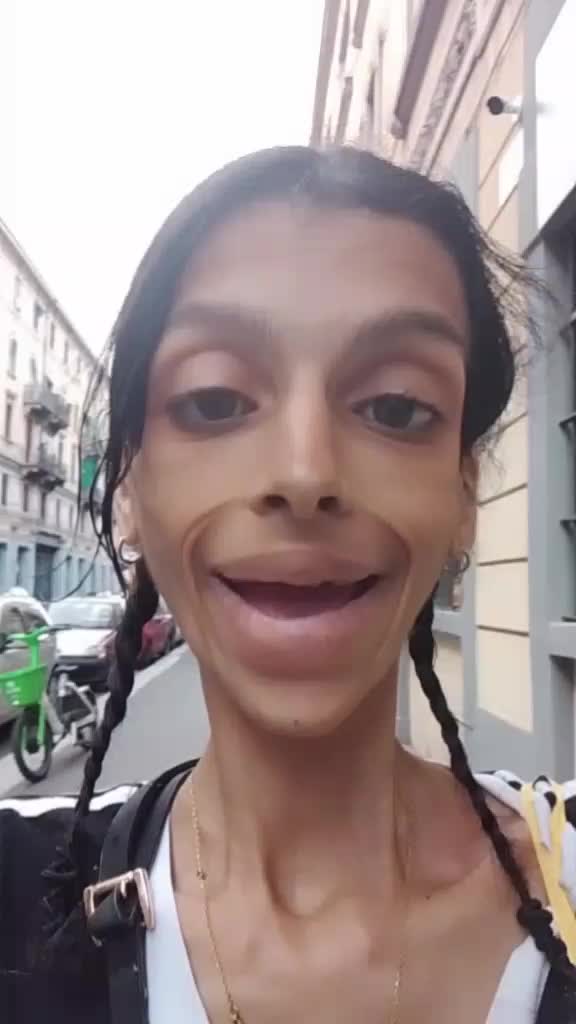 @Leila Kaouissi