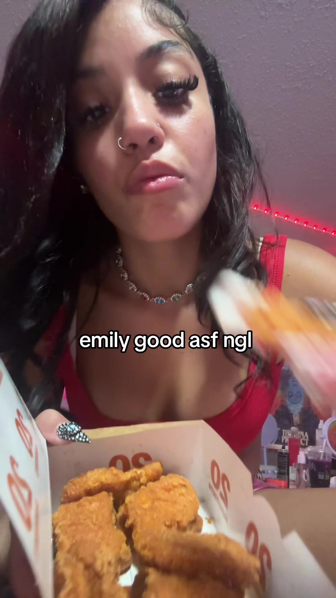 @￶