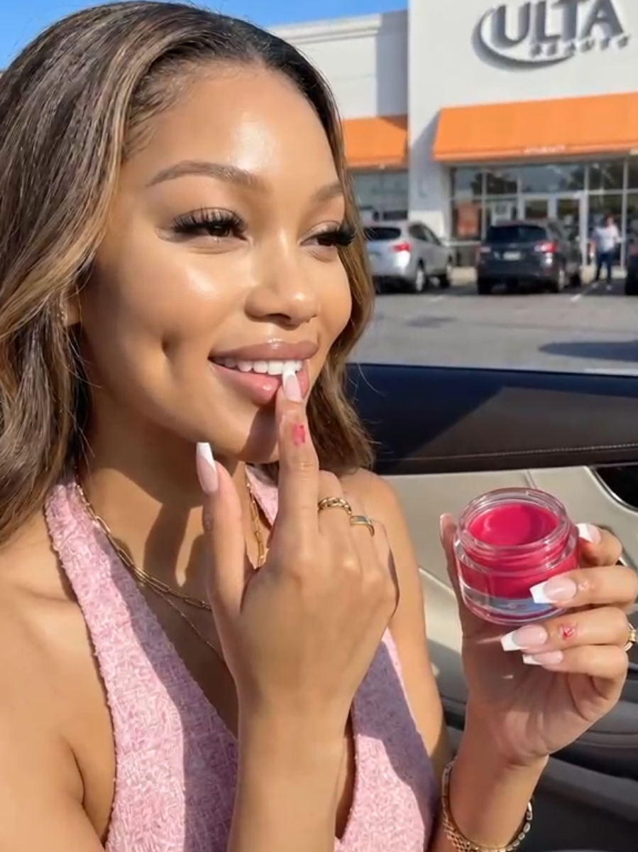 @Dinabrightsbeauty