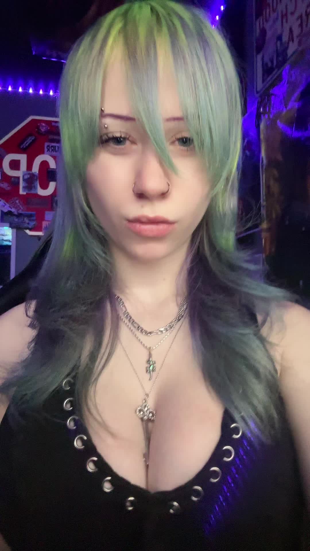 @ִ ࣪𖤐