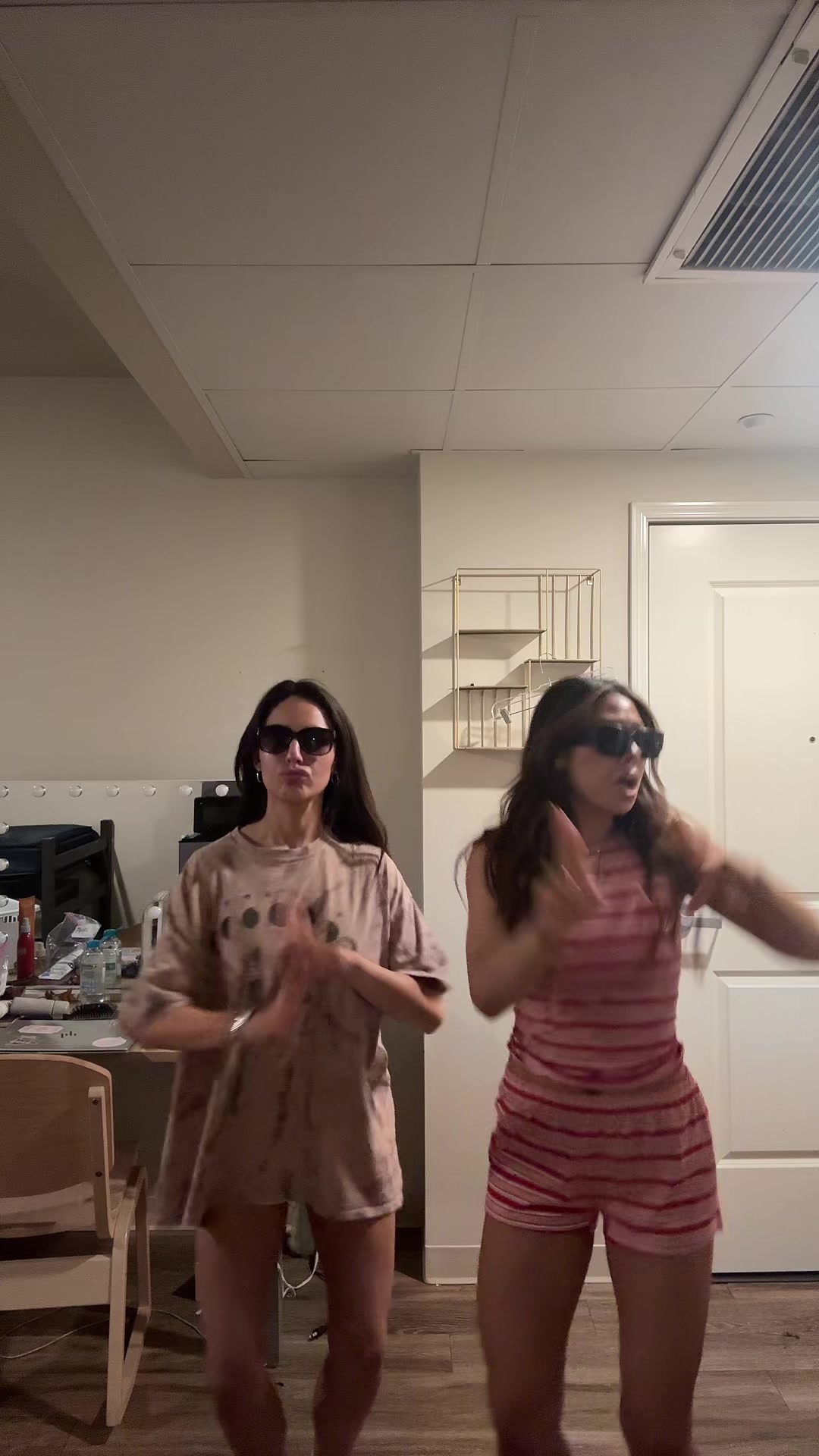 @sophram1rez