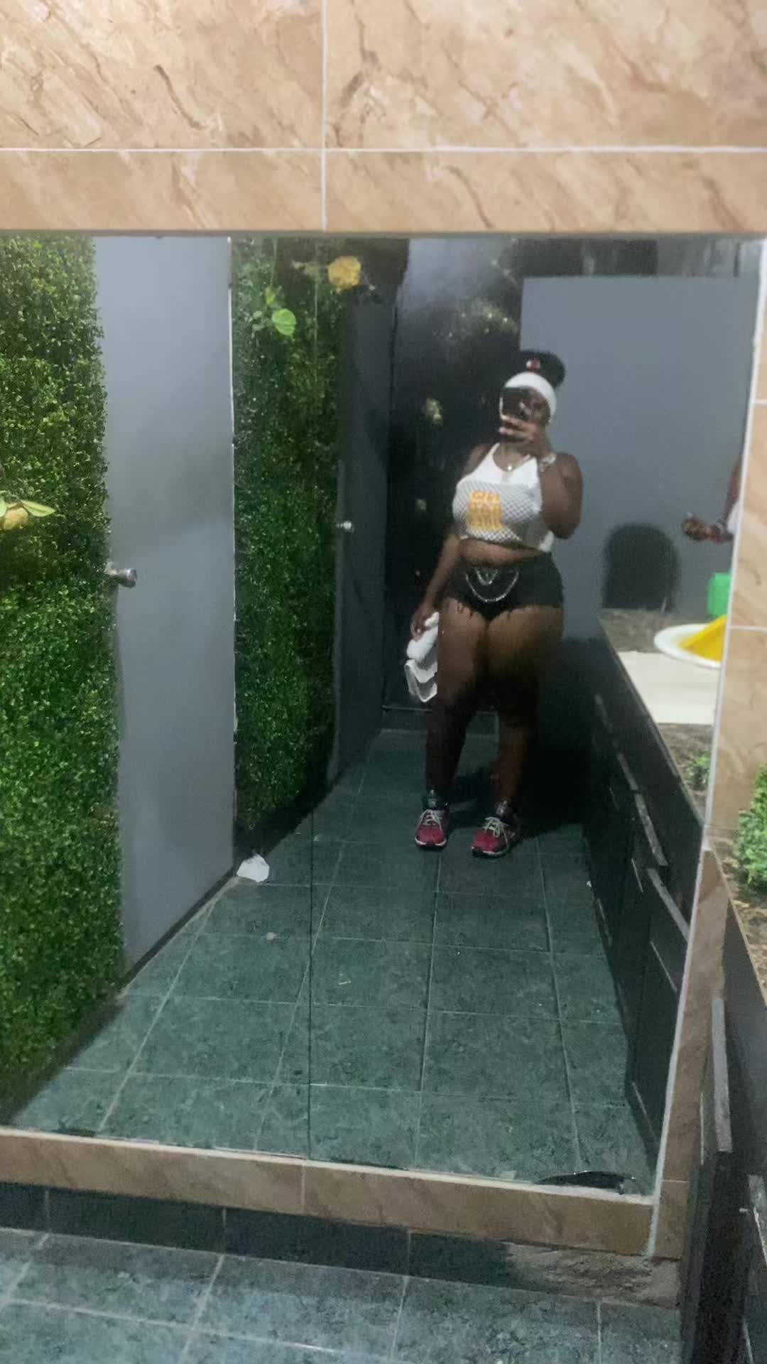 @Zoria_4