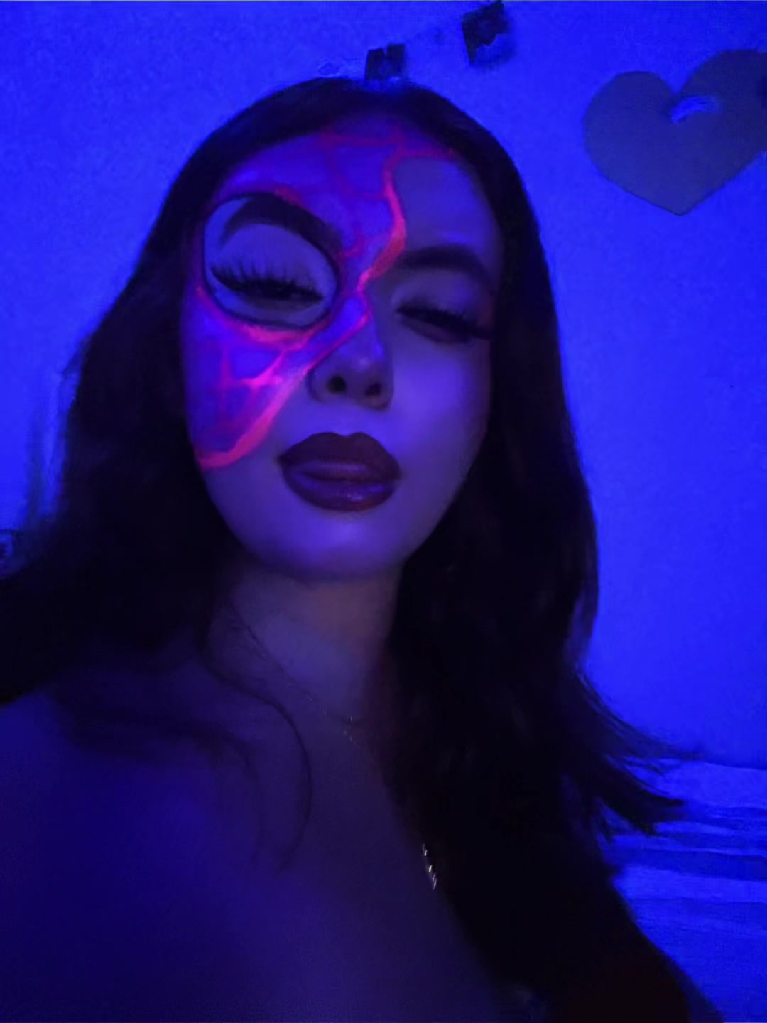 @．𝒿𝓊𝓈𝓈𝒽ℴ𝓇𝓉ℊ𝒾𝓇𝓁