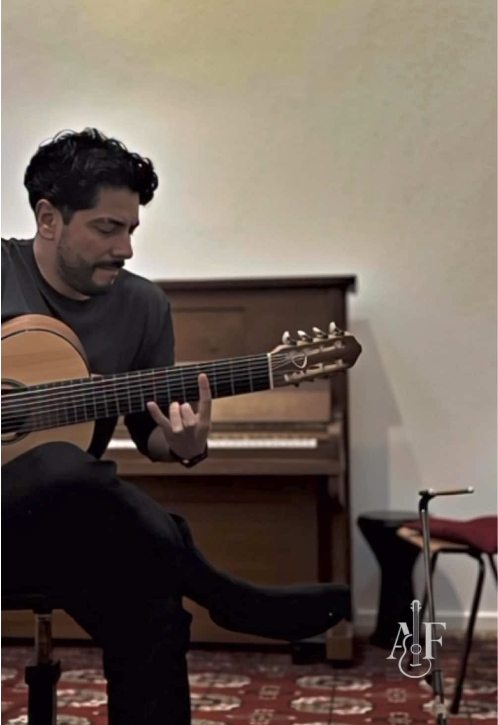 @Adrian Flores Ibañez