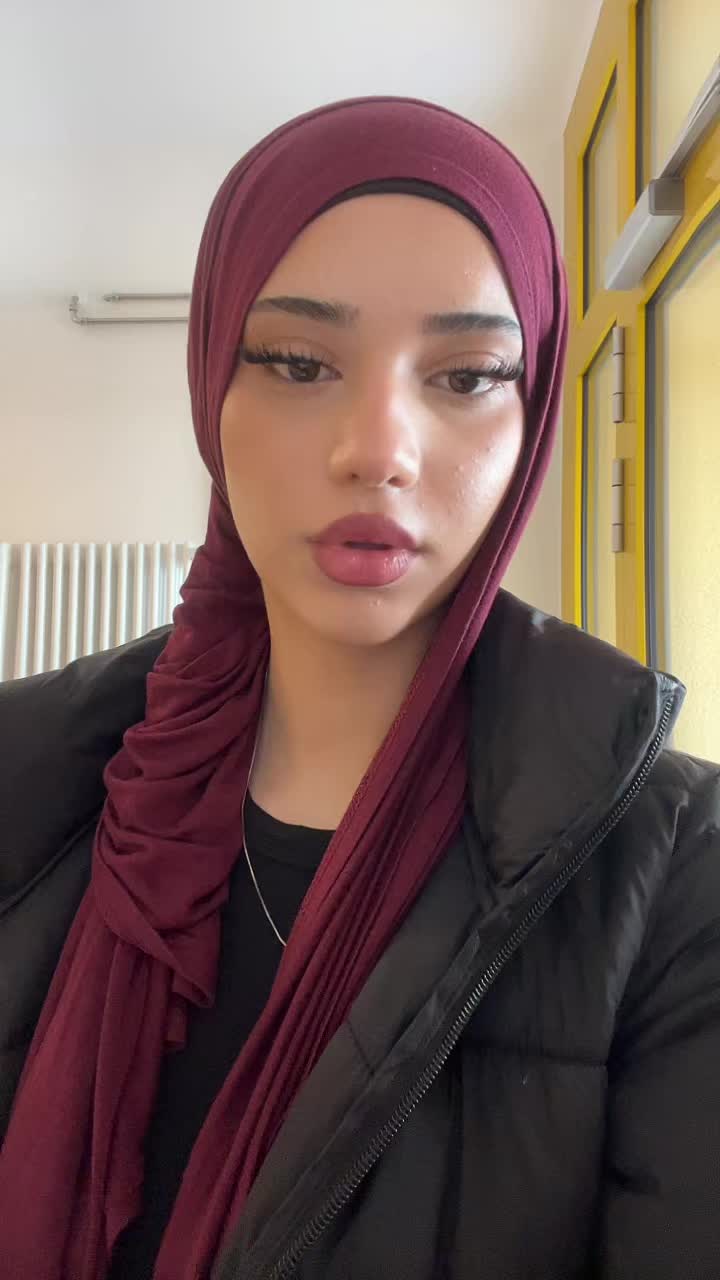 @safiya_bln