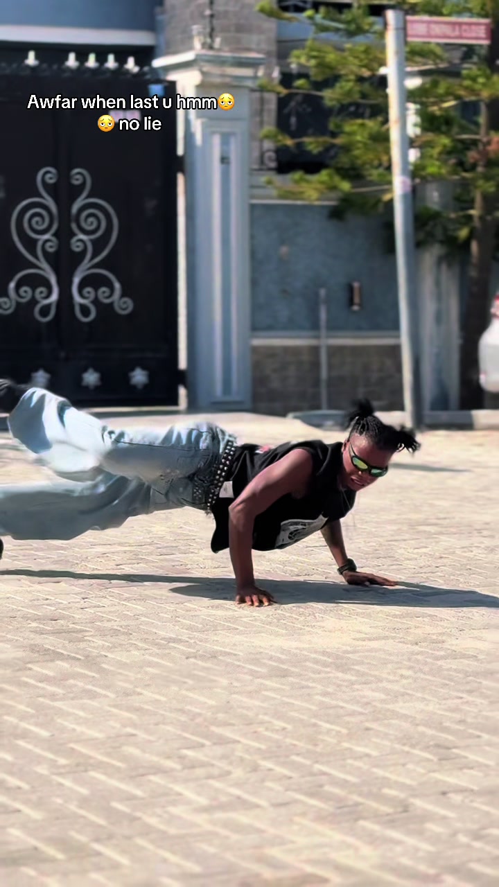 @🏝️Big_Nelly🏖️