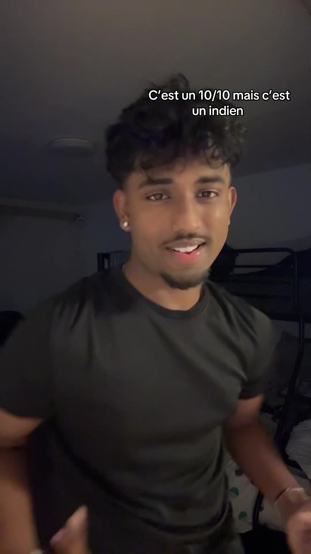 @LANKAN🇱🇰🇲🇺