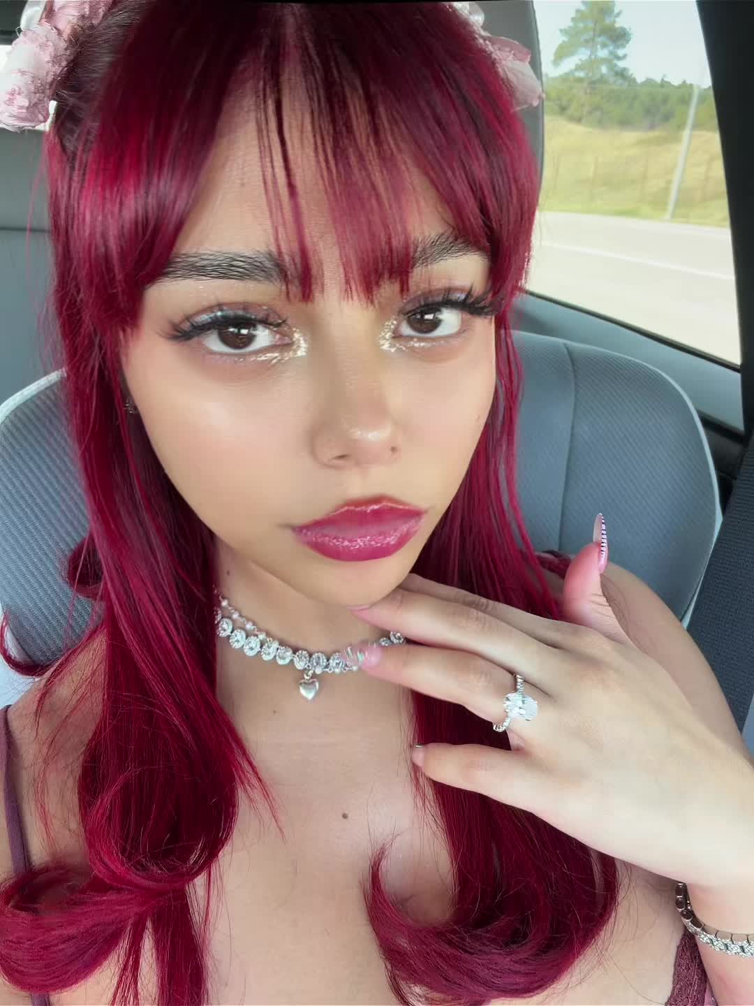 @Jana🦋❤️