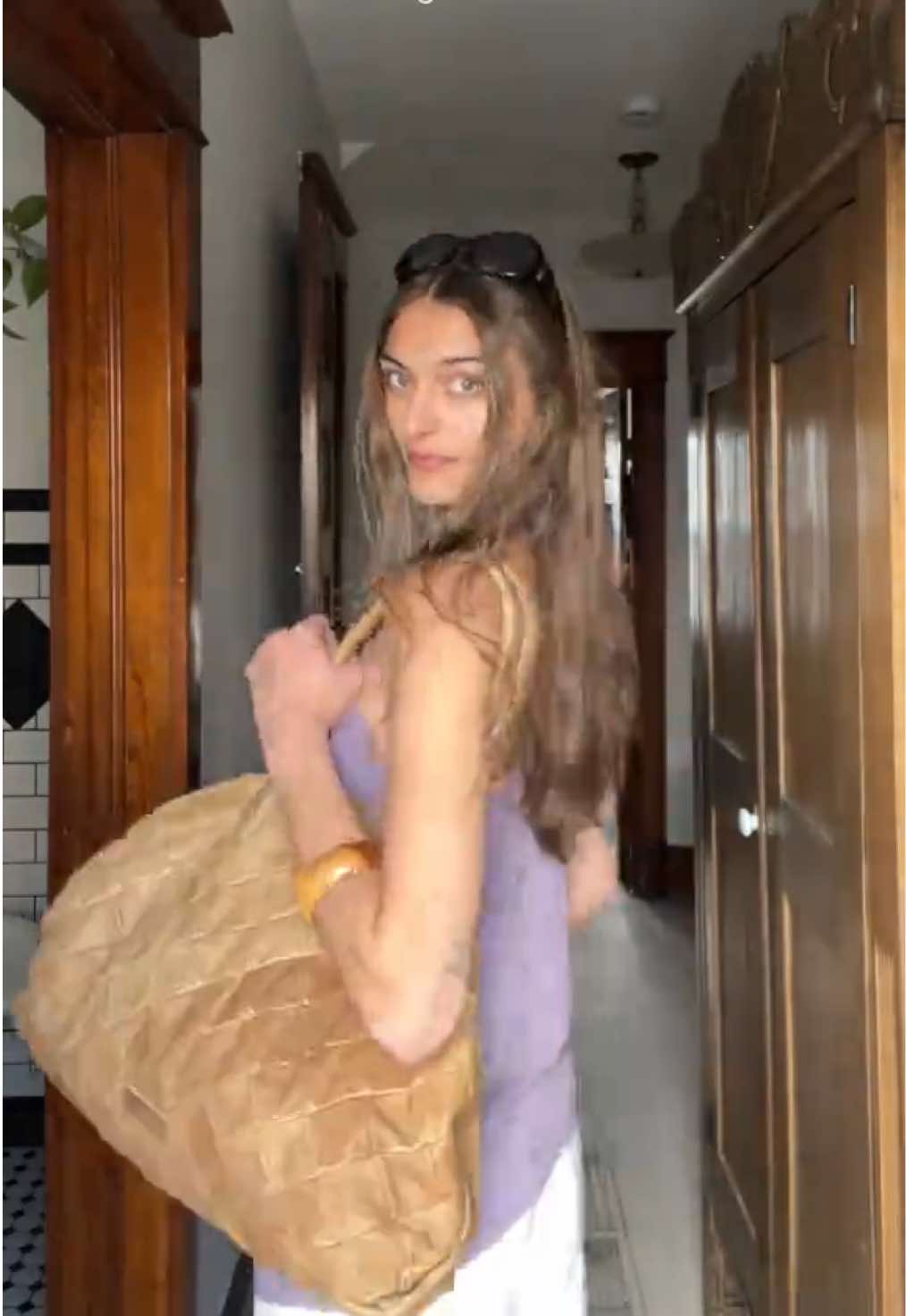 @El