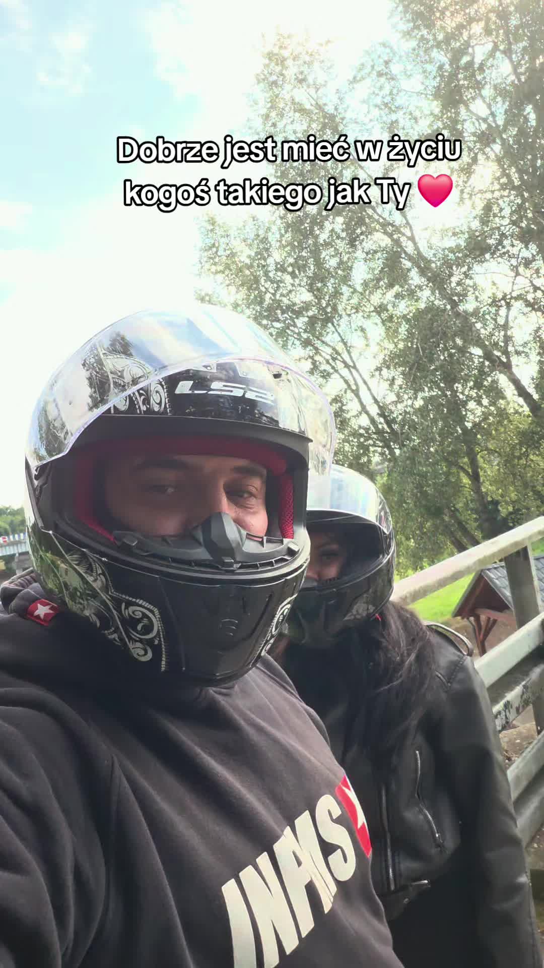 @BziBziak😎