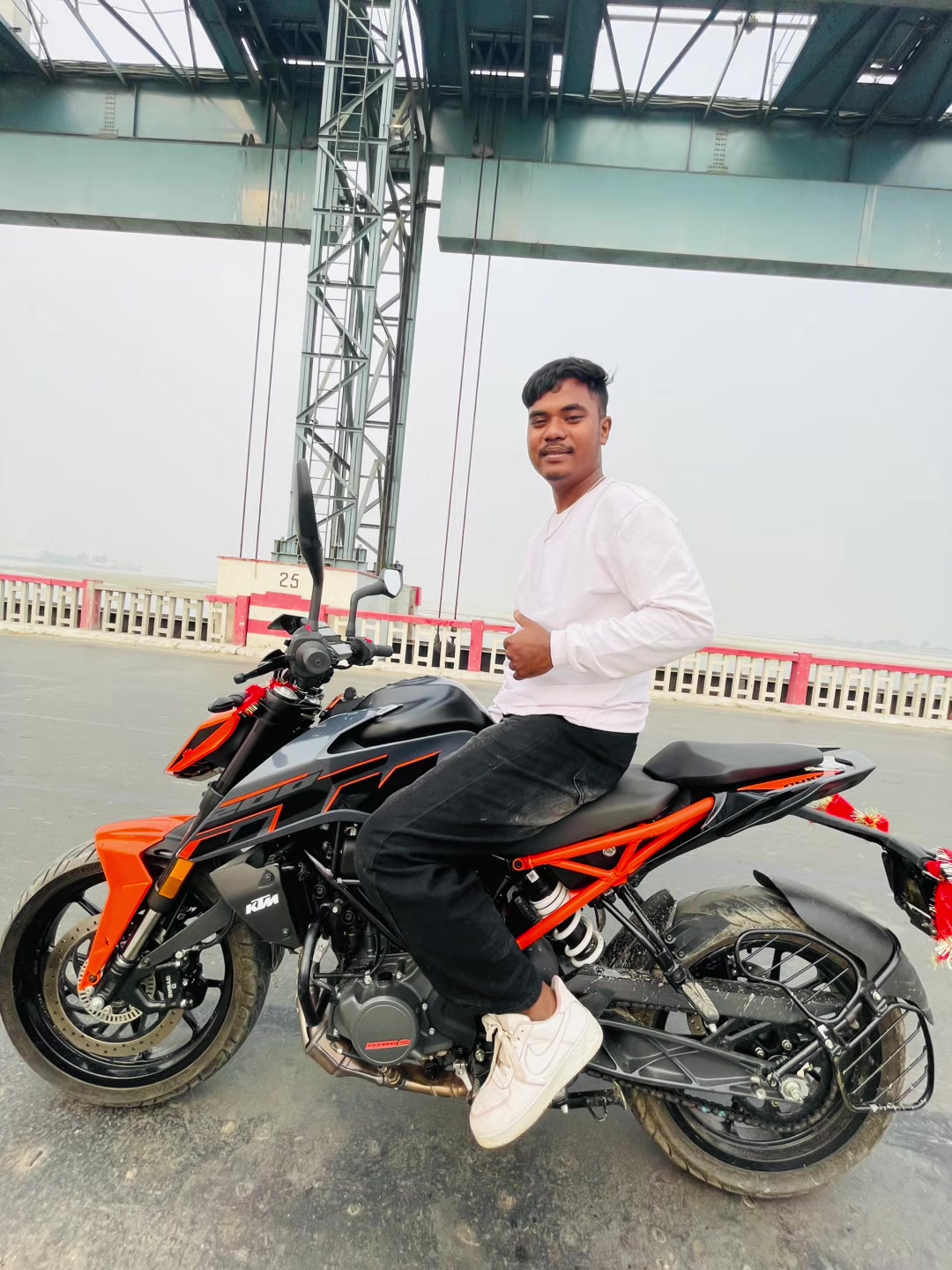 @swayambhuchaudhary