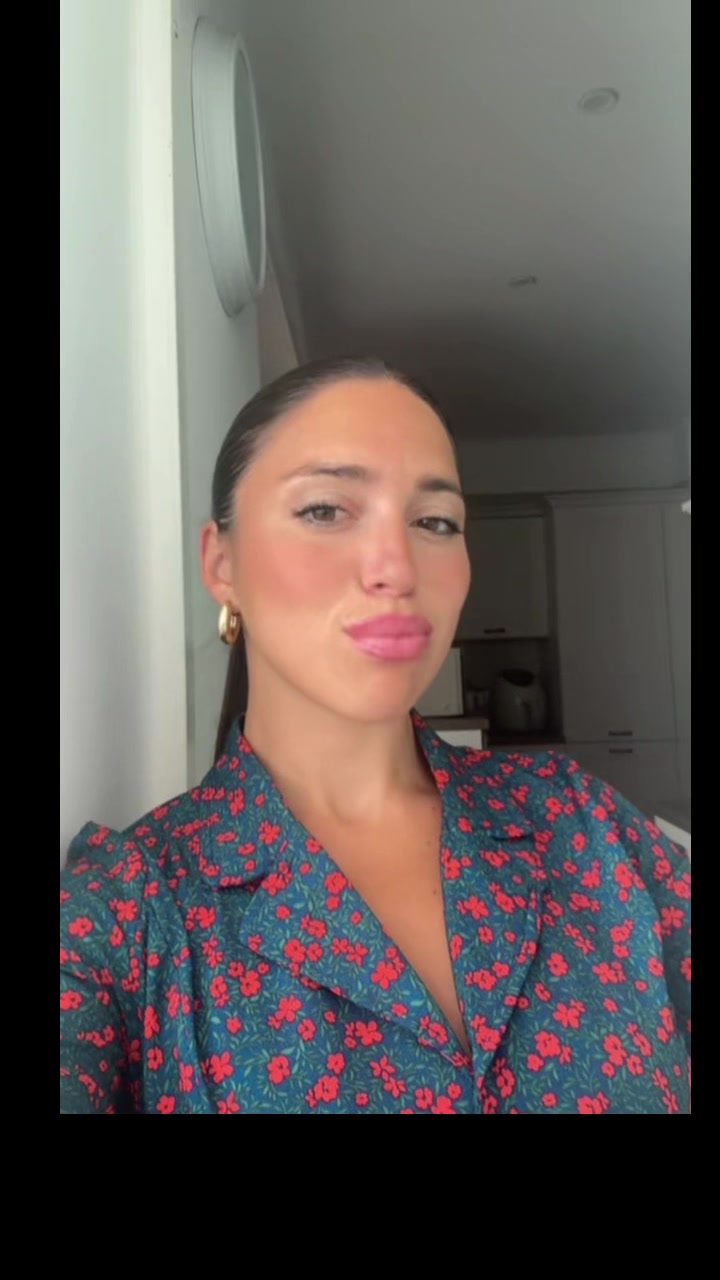 @SaraFerrone