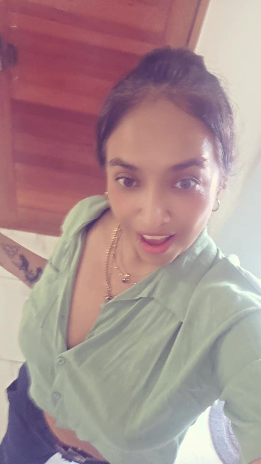 @Isabella