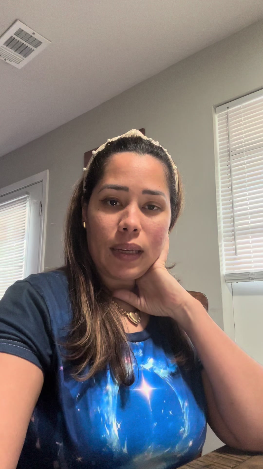 @Lolaemprende