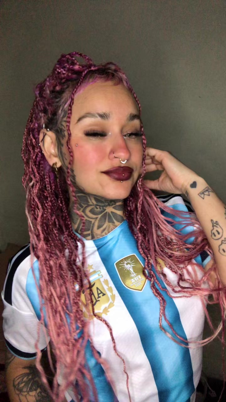 @𝕭𝖊𝖑𝖊𝖓 𝕽𝖔𝖒𝖊𝖗𝖔