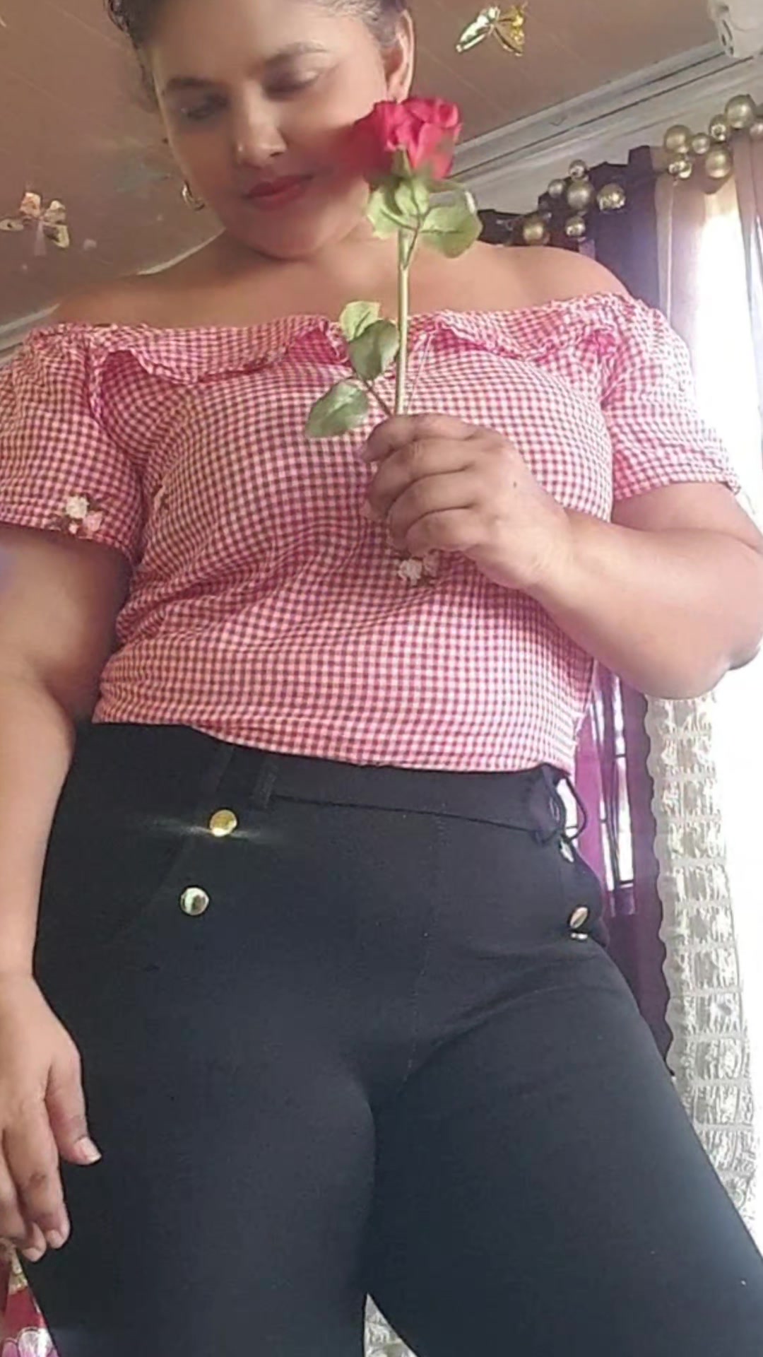 @love me or hate me